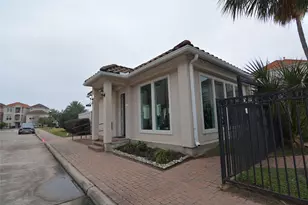 6119 Windwater Pointe, Houston, TX 77036 - Photo 18