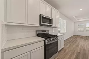 21926 Sam Raburn Dr, Tomball, TX 77375 - Photo 14