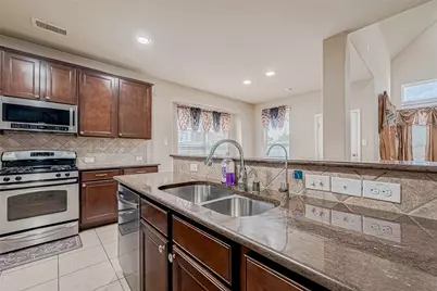 8926 Silent Hills Lane, Richmond, TX 77407 - Photo 14