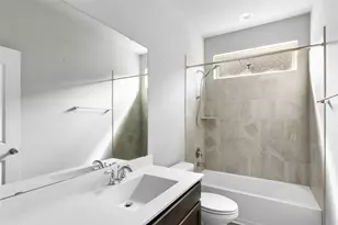 18215 E Bayonne Channel Ct Ct, Houston, TX 77044 - Photo 8