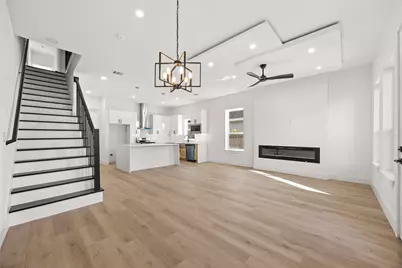 4425 Elmwood Street, Houston, TX 77051 - Photo 1