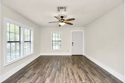 106 Kemton Street, Houston, TX 77012 - Photo 8
