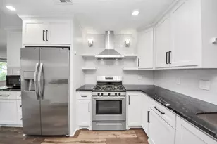9731 Clanton St, Houston, TX 77080 - Photo 8