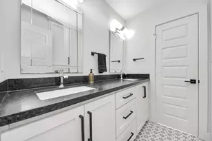 9731 Clanton St, Houston, TX 77080 - Photo 30