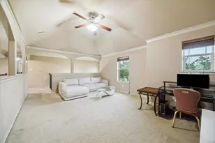 9011 Majesty Ln, Richmond, TX 77469 - Photo 10