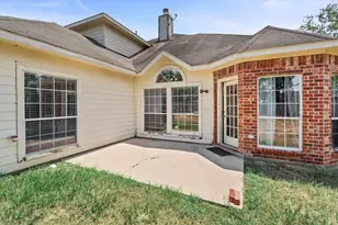 8214 Creekside Willow Ct, Tomball, TX 77375 - Photo 6