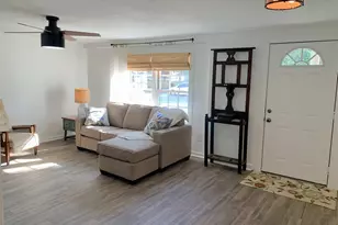 1223 20th St, Galveston, TX 77550 - Photo 6