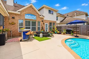 8815 Wenona Walk, Missouri City, TX 77459 - Photo 32