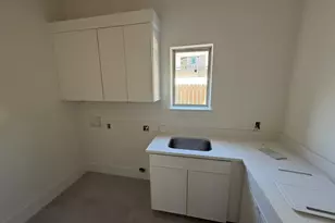 3545 Lily Ln, Beaumont, TX 77713 - Photo 4