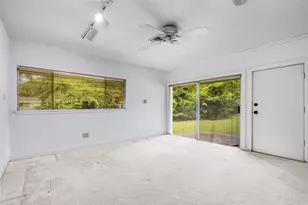 11427 Glenora Dr, Houston, TX 77065 - Photo 16