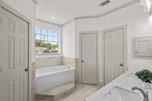 9763 El Chaco St, Baytown, TX 77521 - Photo 14