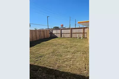 5207 Shallowhurst Lane, Katy, TX 77449 - Photo 6