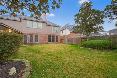 15914 Maple Shores, Houston, TX 77044 - Photo 32