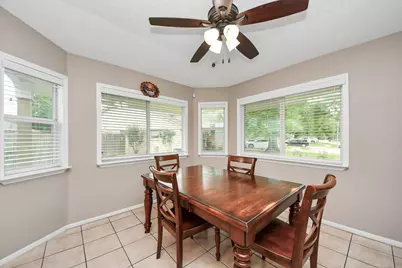 9634 Thistle Trail Drive, Houston, TX 77070 - Photo 10