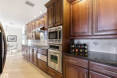 3350 McCue Road #2402, Houston, TX 77056 - Photo 14