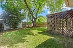 5521 Pecos St, Dickinson, TX 77539 - Photo 16
