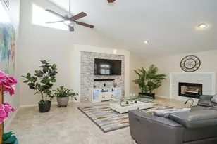 2110 Woodland Park Dr, Houston, TX 77077 - Photo 1