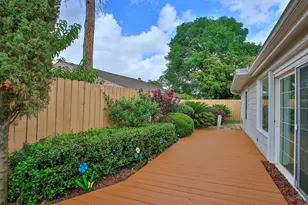 2110 Woodland Park Dr, Houston, TX 77077 - Photo 42