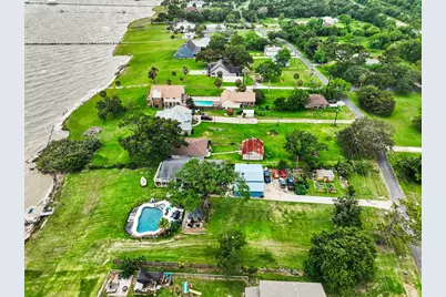 10518 Ocean Drive, Beach City, TX 77523 - Photo 28