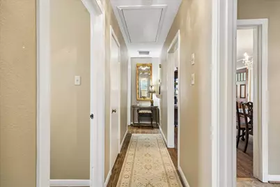 4712 Glenmont Street, Bellaire, TX 77401 - Photo 14
