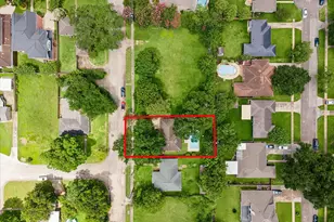 4712 Glenmont St, Bellaire, TX 77401 - Photo 2