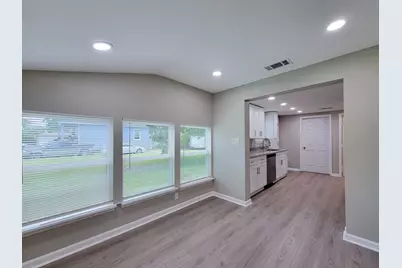 1107 Roosevelt Street, La Marque, TX 77568 - Photo 10