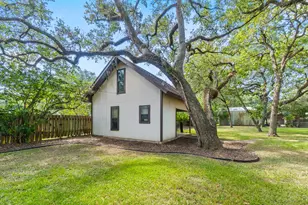 113 Krupka St, Columbus, TX 78934 - Photo 32