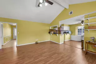 518 Whitecap Dr, Seabrook, TX 77586 - Photo 8