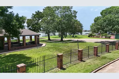 518 Whitecap Drive, El Lago, TX 77586 - Photo 38