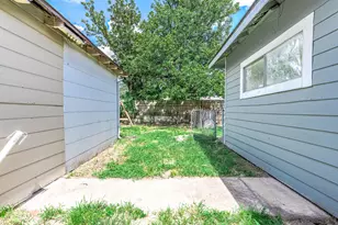539 Melbourne St, Houston, TX 77022 - Photo 26