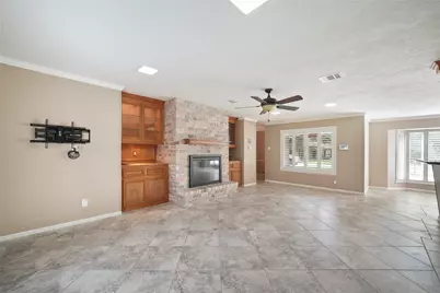 28914 Pine Hill Drive, Shenandoah, TX 77381 - Photo 6