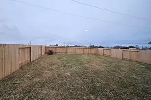 11775 Brinkburn Ct, Conroe, TX 77306 - Photo 10