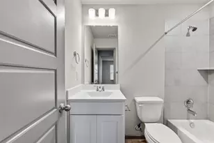 3410 Rolling River Dr, Baytown, TX 77521 - Photo 8