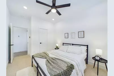 8317 Springwood Canyon Lane, Houston, TX 77055 - Photo 20