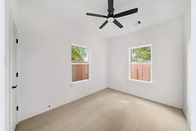 4314 Stassen Street #A, Houston, TX 77051 - Photo 10