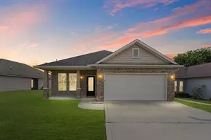 146 Snug Harbor Dr, Montgomery, TX 77356 - Photo 1