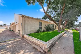 5218 Palmetto St, Bellaire, TX 77401 - Photo 6