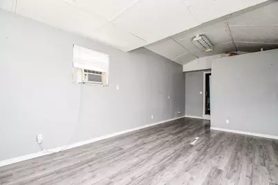 2237 Cromwell Street, Houston, TX 77093 - Photo 32