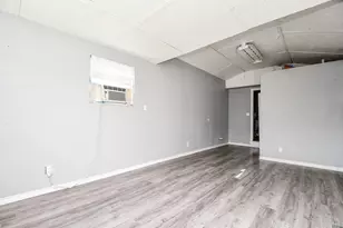 2237 Cromwell St, Houston, TX 77093 - Photo 32