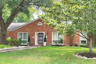5630 Edith St, Houston, TX 77081 - Photo 2