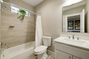 2114 Bella Amanecer Ln, Houston, TX 77055 - Photo 4