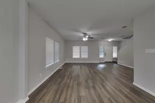 11403 Carla St, Houston, TX 77076 - Photo 4