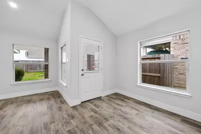 5014 Creekbridge Court, Spring, TX 77379 - Photo 16