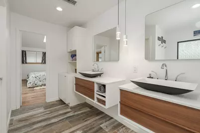 6518 Kury Lane, Houston, TX 77008 - Photo 16