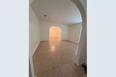 2807 Kenross Street, Houston, TX 77043 - Photo 2