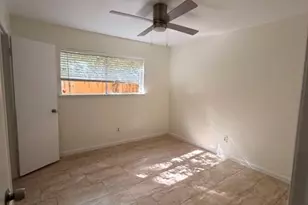 2807 Kenross St, Houston, TX 77043 - Photo 14