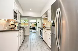811 Bayou River Dr, Houston, TX 77079 - Photo 20