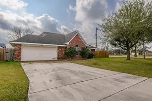 13331 Kaylee Ln, Santa Fe, TX 77510 - Photo 4