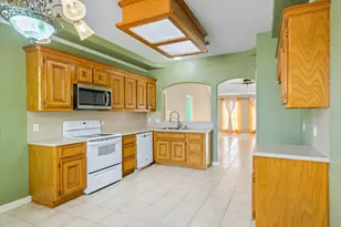 13331 Kaylee Ln, Santa Fe, TX 77510 - Photo 1