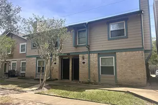 720 Memorial Mews St, Houston, TX 77079 - Photo 2